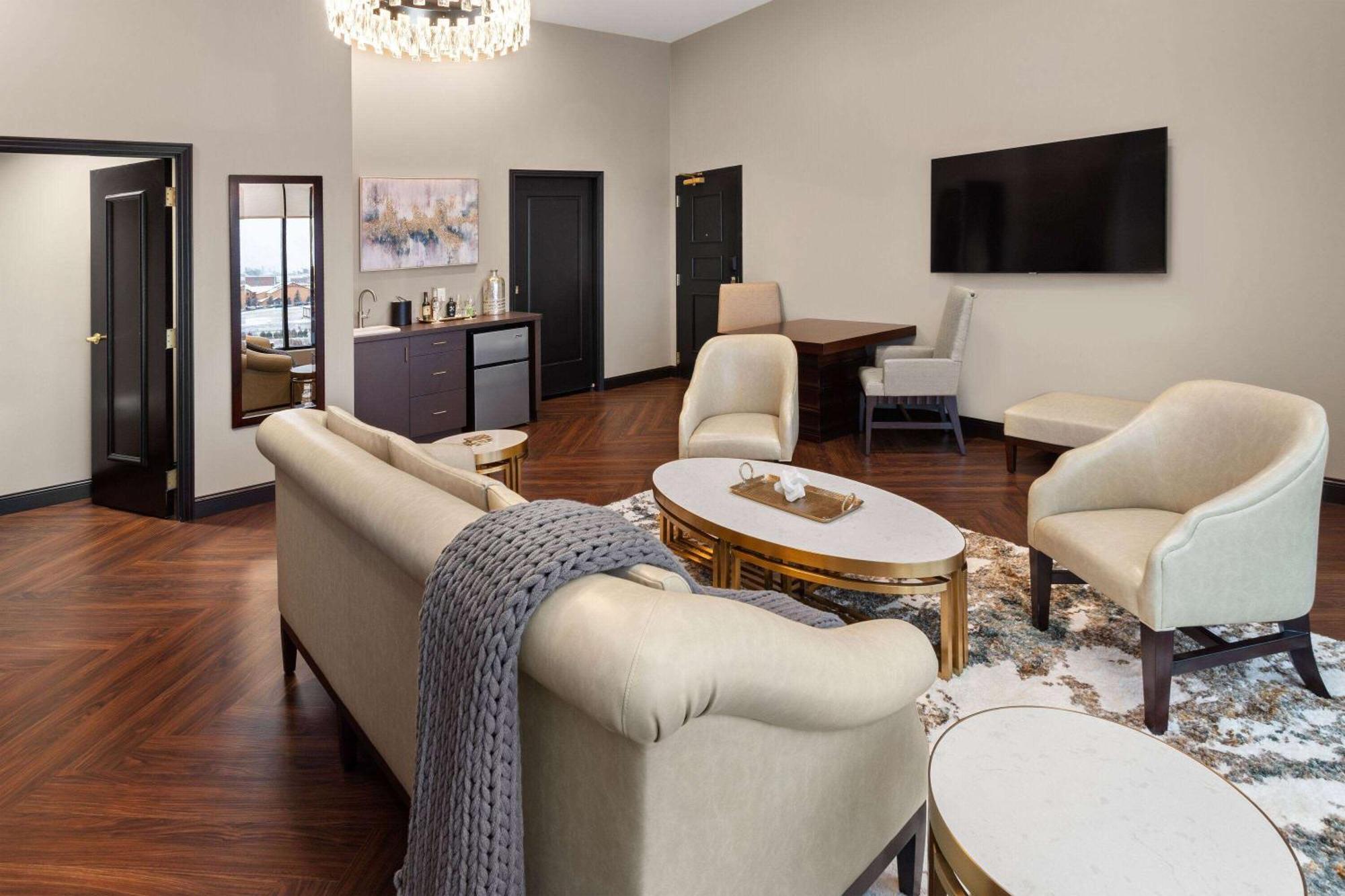 Legacy Hotel, Trademark Collection By Wyndham Green Bay Ngoại thất bức ảnh