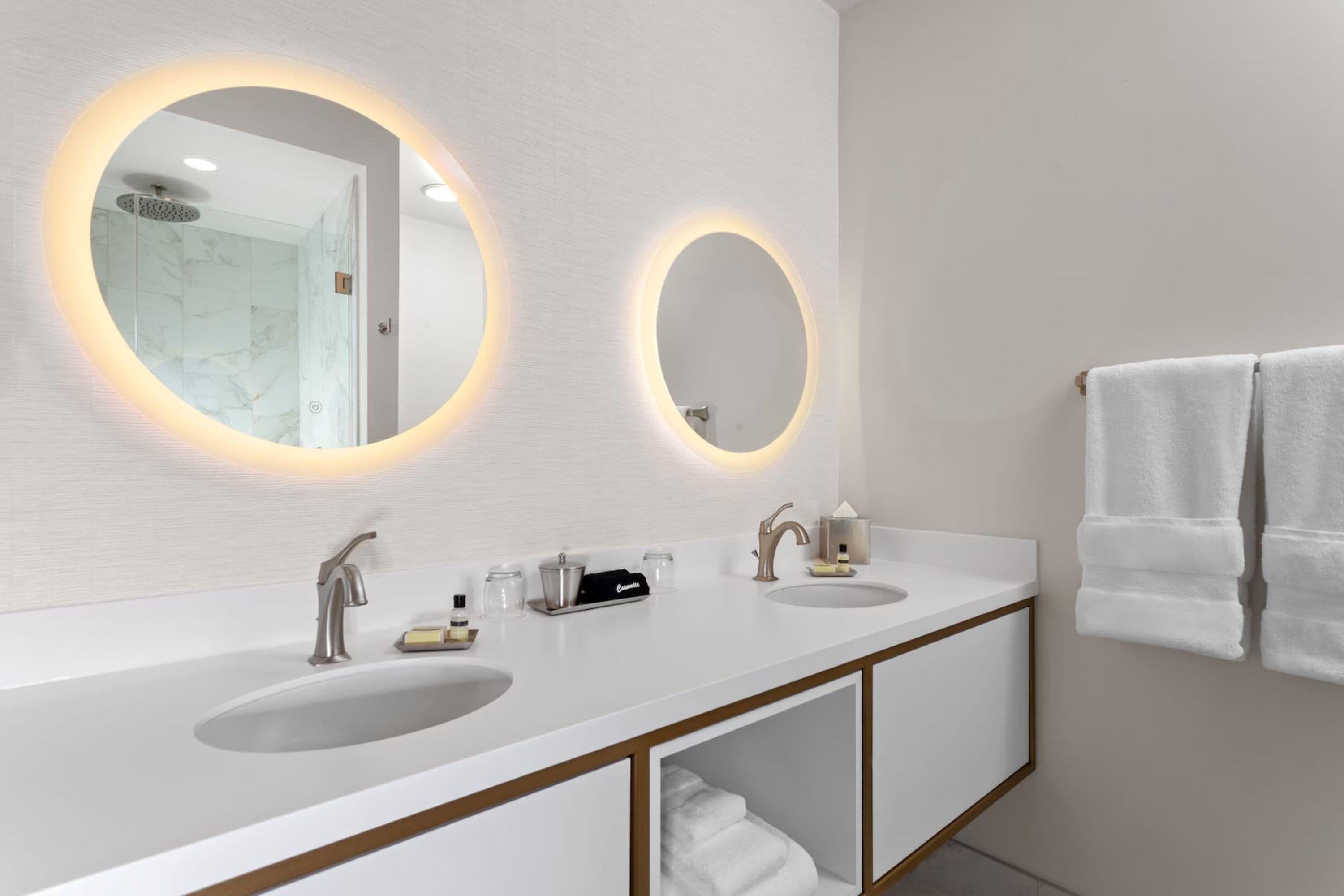Legacy Hotel, Trademark Collection By Wyndham Green Bay Ngoại thất bức ảnh
